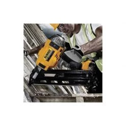 Cloueur Pneumatique Et Sans Fil DEWALT Cloueur De Charpente 18V 5Ah - DCN692P2 9 Cloueur Pneumatique Et Sans Fil DEWALT Cloueur De Charpente 18V 5Ah - DCN692P2 -Perceuse Visseuse Soldes dewalt cloueur de charpente 18v 5ah dcn692p2 3