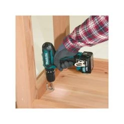 Perceuse Visseuse Percu Sans Fil MAKITA Perceuse Visseuse Percussion 10,8V 2Ah - HP331DWAE -Perceuse Visseuse Soldes makita perceuse visseuse percussion 108v 2ah hp331dwae 4