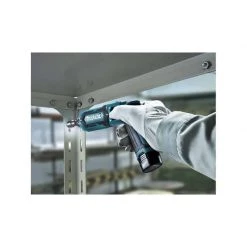 Visseuse Sans Fil / Tournevis MAKITA Tournevis à Chocs 7.2V 1.5Ah - TD022DSE -Perceuse Visseuse Soldes makita tournevis a chocs 72v 15ah td022dse 4