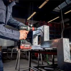 METABO Taraudeuse 18V 5.2Ah - GB 18 LTX BL Q I - 602362500 -Perceuse Visseuse Soldes metabo taraudeuse 18v 52ah gb 18 ltx bl q i 602362500 5