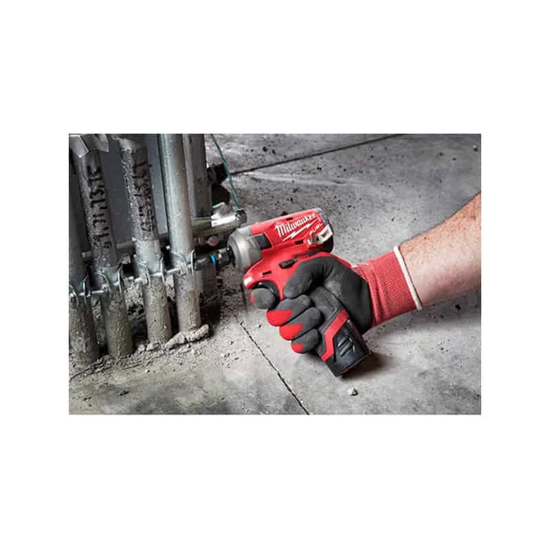 Visseuse à Choc Sans Fil MILWAUKEE Visseuse à Chocs 12V 2Ah M12 FUEL SURGE FQID-202X - 4933464973 4 Visseuse à Choc Sans Fil MILWAUKEE Visseuse à Chocs 12V 2Ah M12 FUEL SURGE FQID-202X - 4933464973 – Image 2